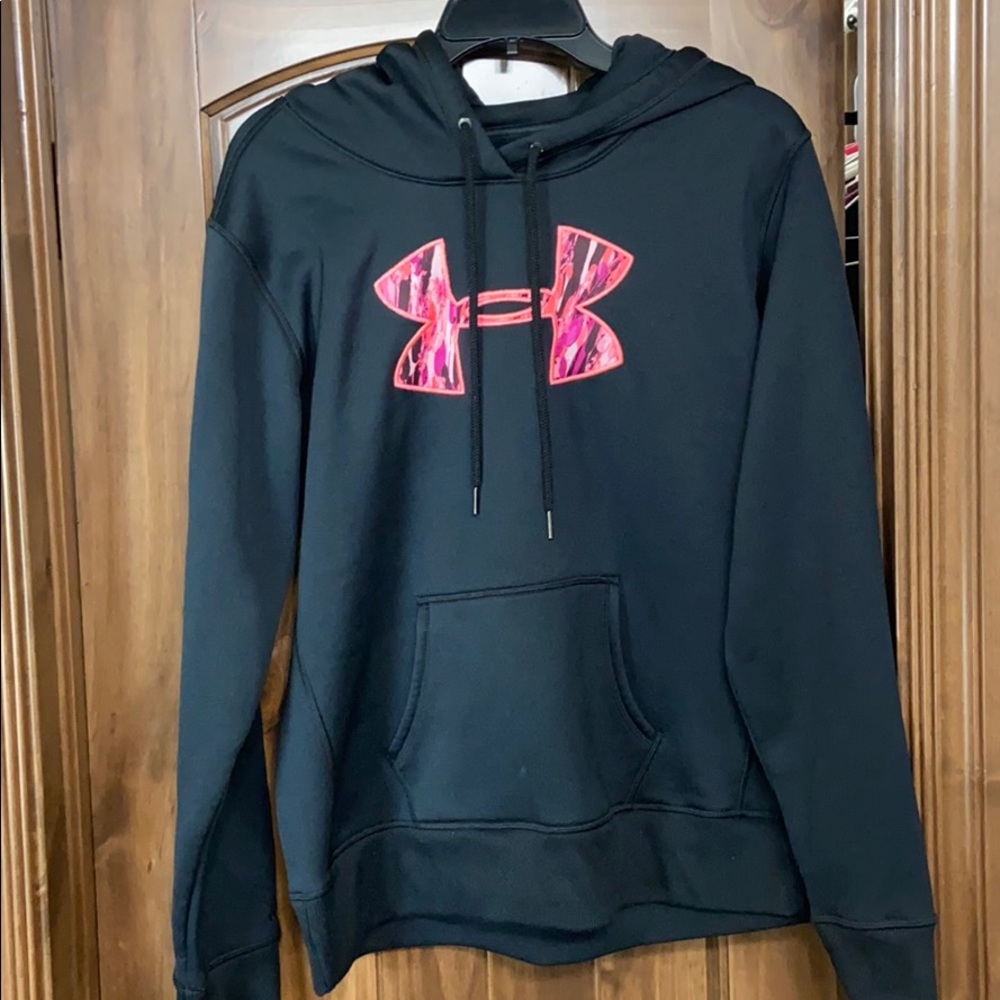Under armor huddie